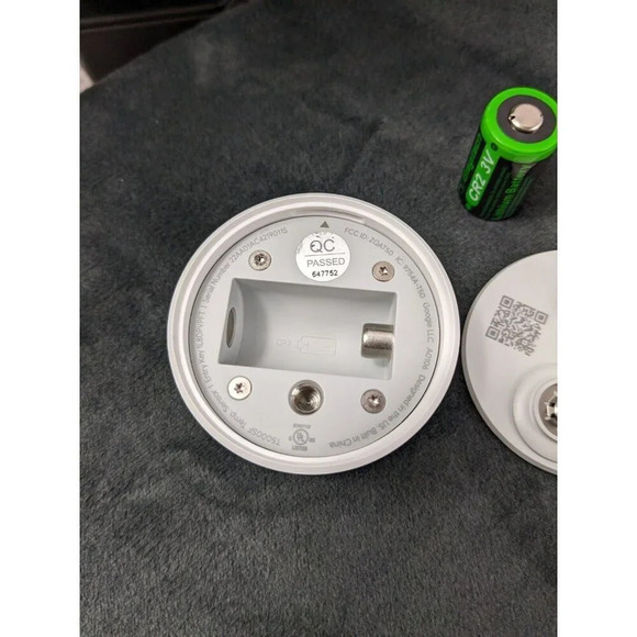 Google Nest T5000SF Temperature Sensor & battery - no box, 2 - Picture 3 of 5